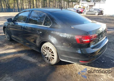 2016 Volkswagen Jetta 1.4T Se z USA, uszkodzony, nr VIN 3VWD67AJ8GM374487